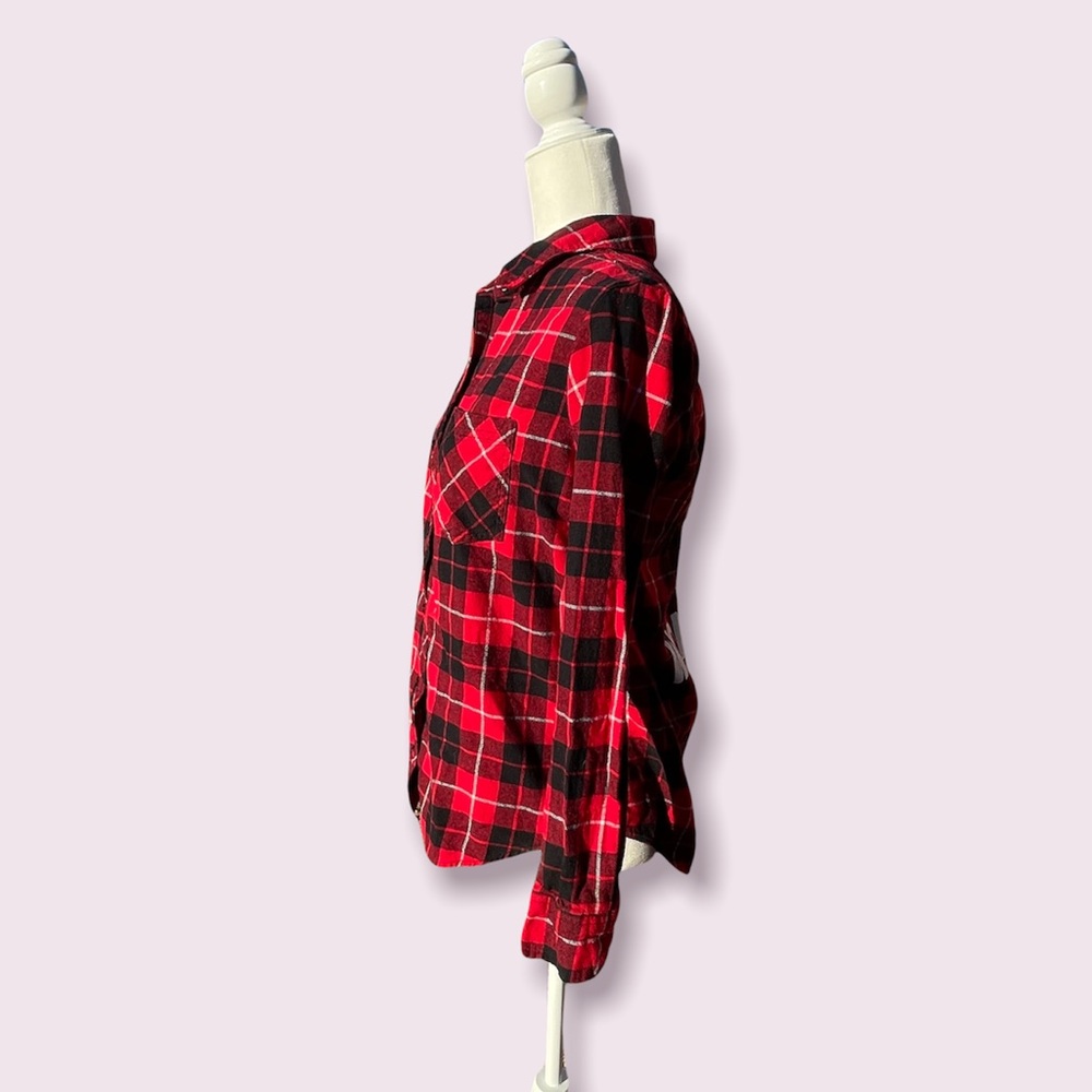 Forever 21 Let Your Heart Wonder Black Red Flannel - Picture 8 of 13